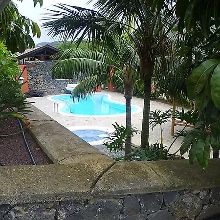 Σπίτι διακοπών Sleeps 4 Pool Wifi *