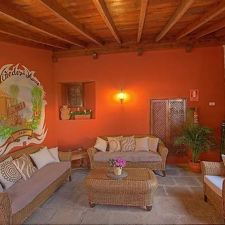 Sleeps 4 Pool Wifi * La Caridad