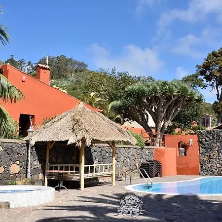 Sleeps 4 Pool Wifi * La Caridad