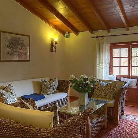 Prázdninový dům Sleeps 4 Pool Wifi La Caridad